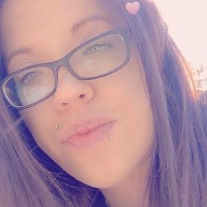 Meet your Posher, Ashlee